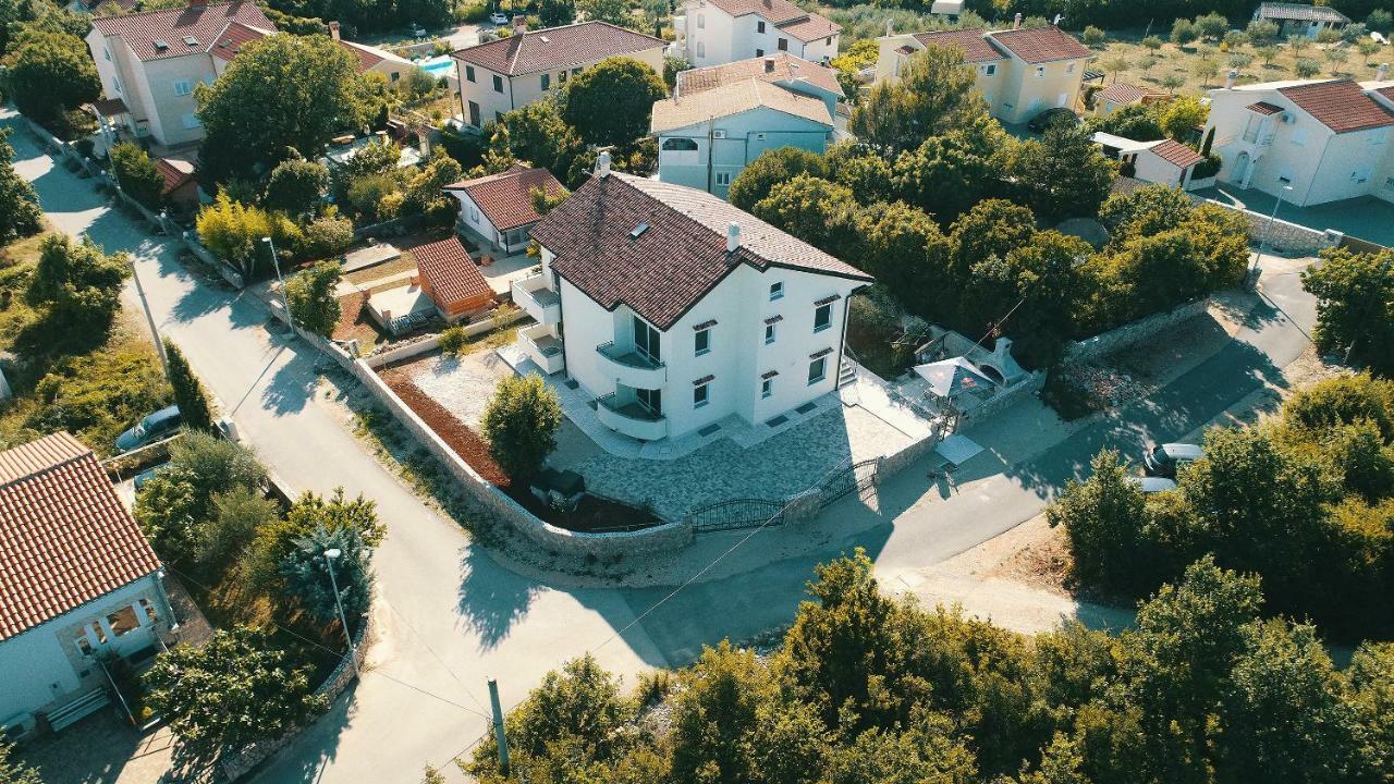 Apartmani Judita Пинезичи Экстерьер фото