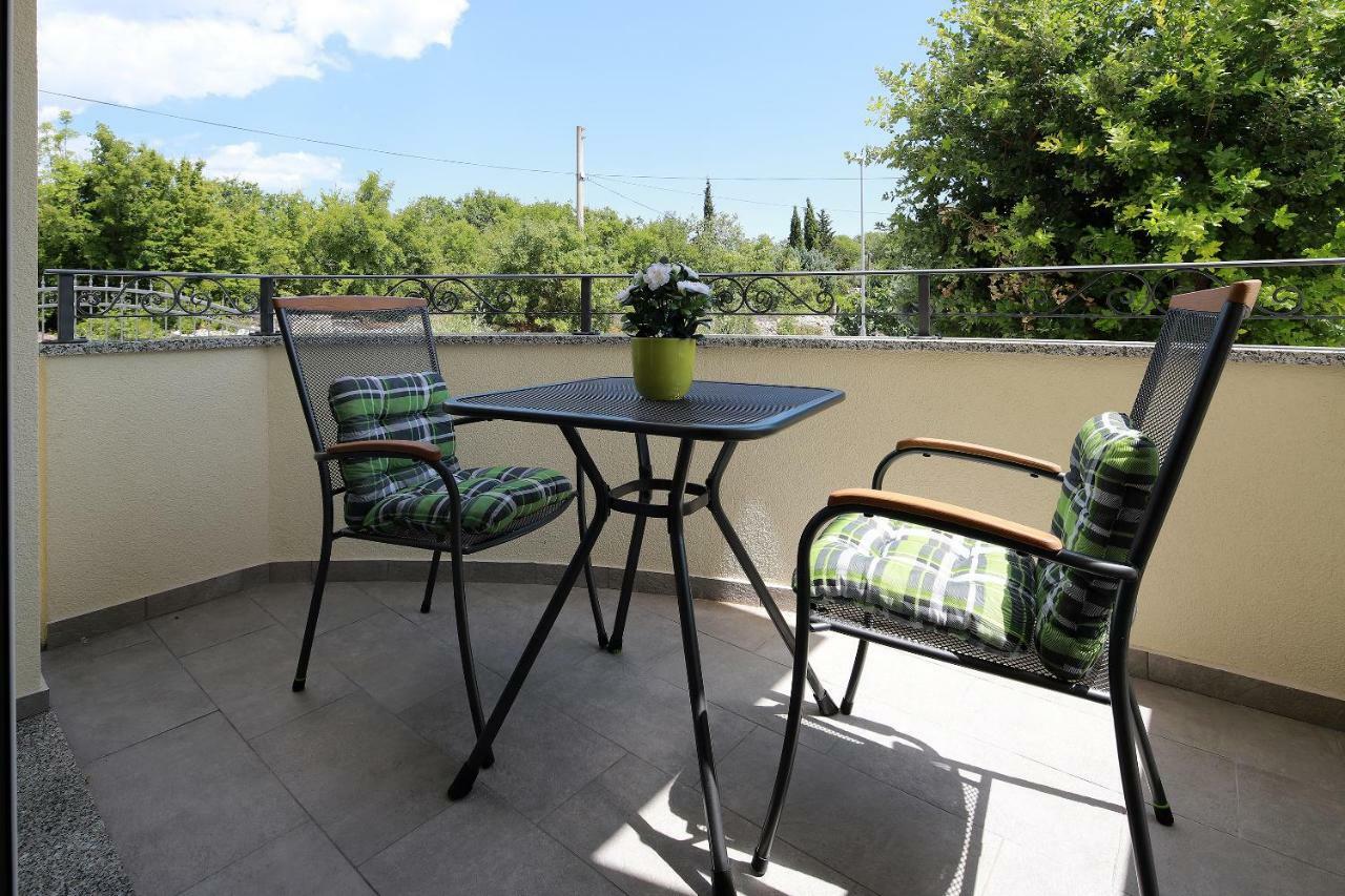 Apartmani Judita Пинезичи Экстерьер фото