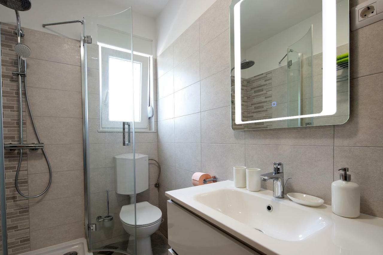 Apartmani Judita Пинезичи Экстерьер фото