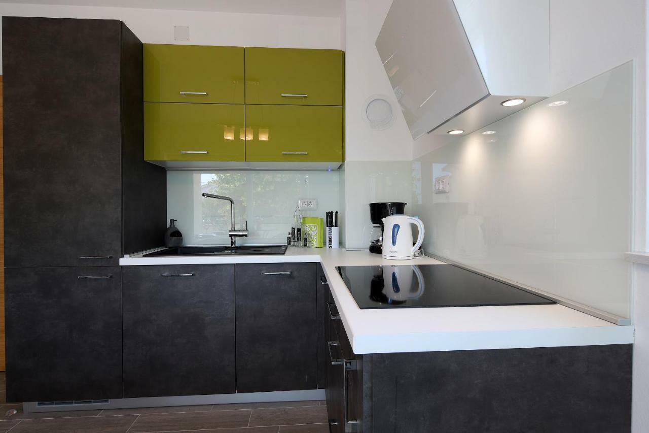Apartmani Judita Пинезичи Экстерьер фото