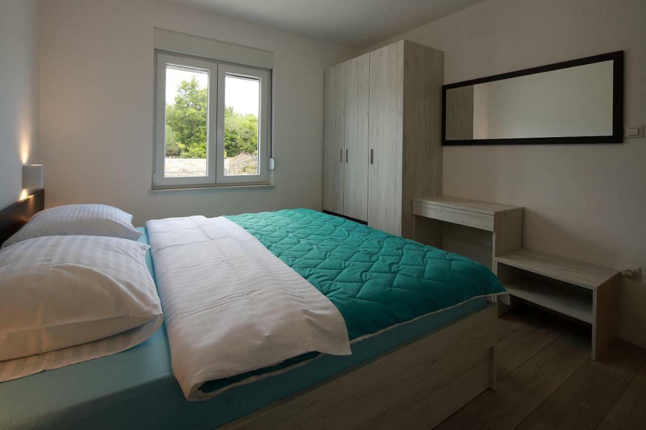 Apartmani Judita Пинезичи Экстерьер фото