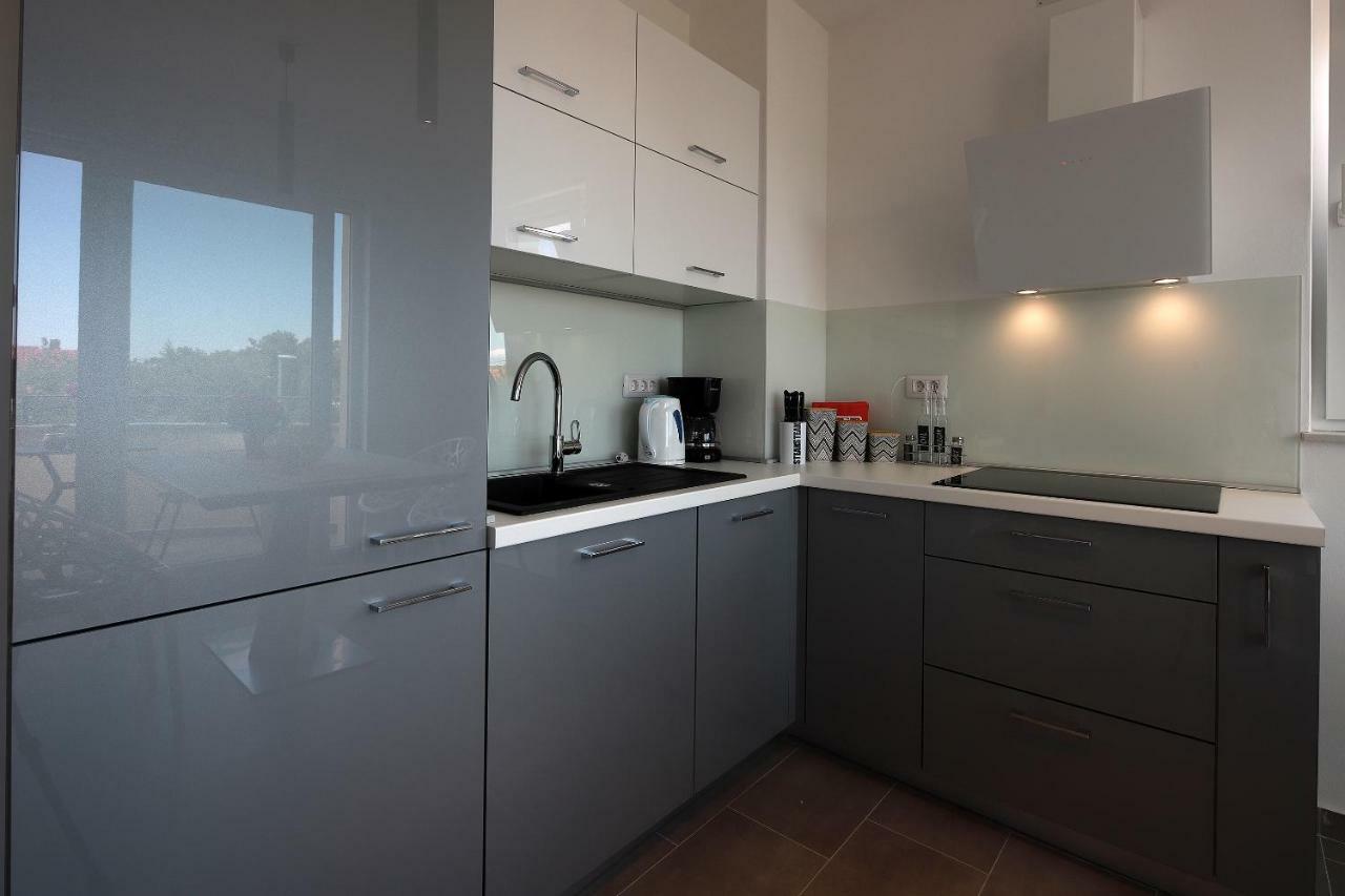 Apartmani Judita Пинезичи Экстерьер фото