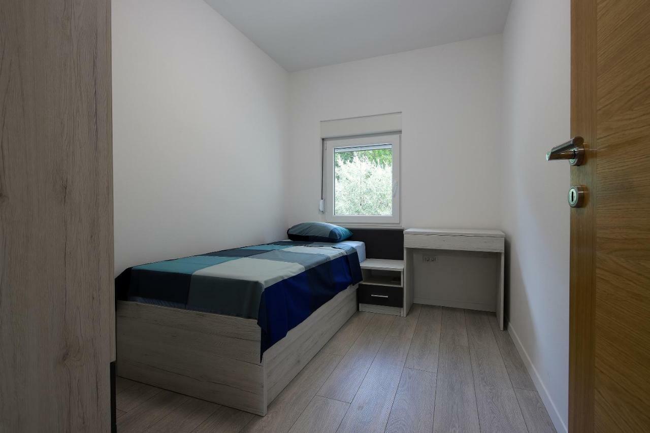 Apartmani Judita Пинезичи Экстерьер фото