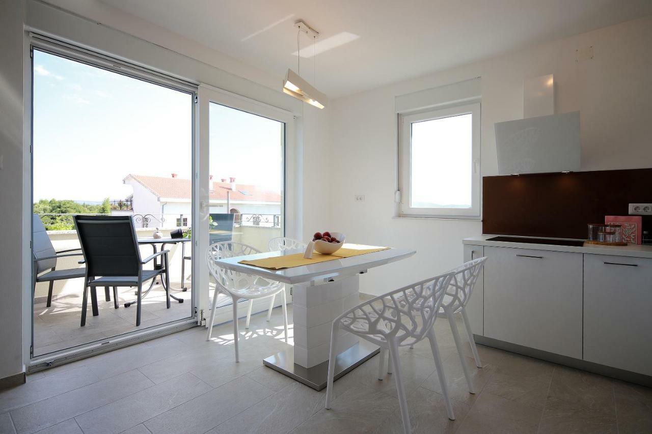 Apartmani Judita Пинезичи Экстерьер фото