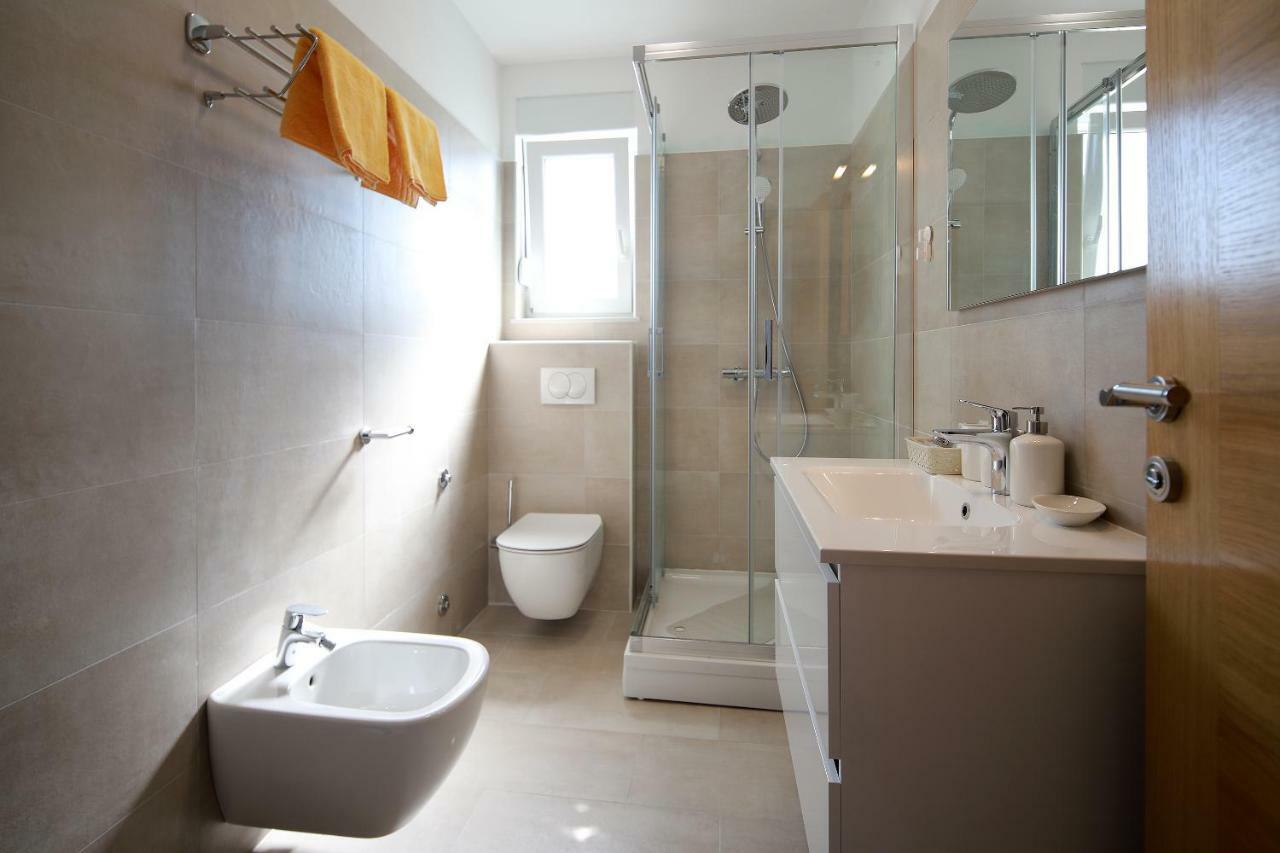 Apartmani Judita Пинезичи Экстерьер фото